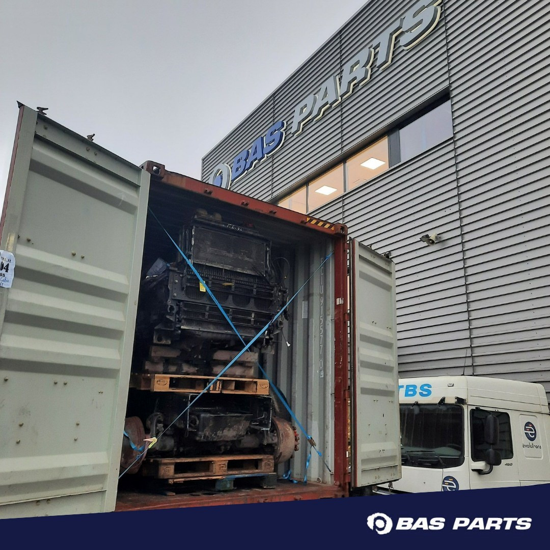 BAS PARTS & TYRES B.V. - Varuosad MERCEDES-BENZ undefined: pilt 8