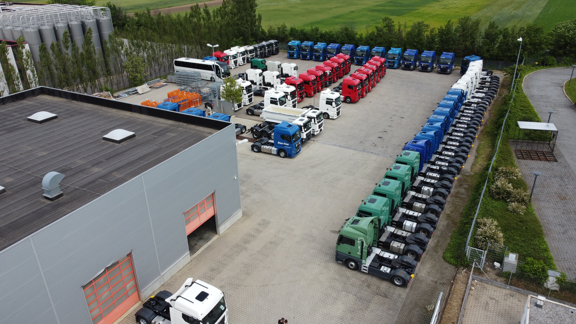 MHS Truck Center GmbH undefined: pilt 2