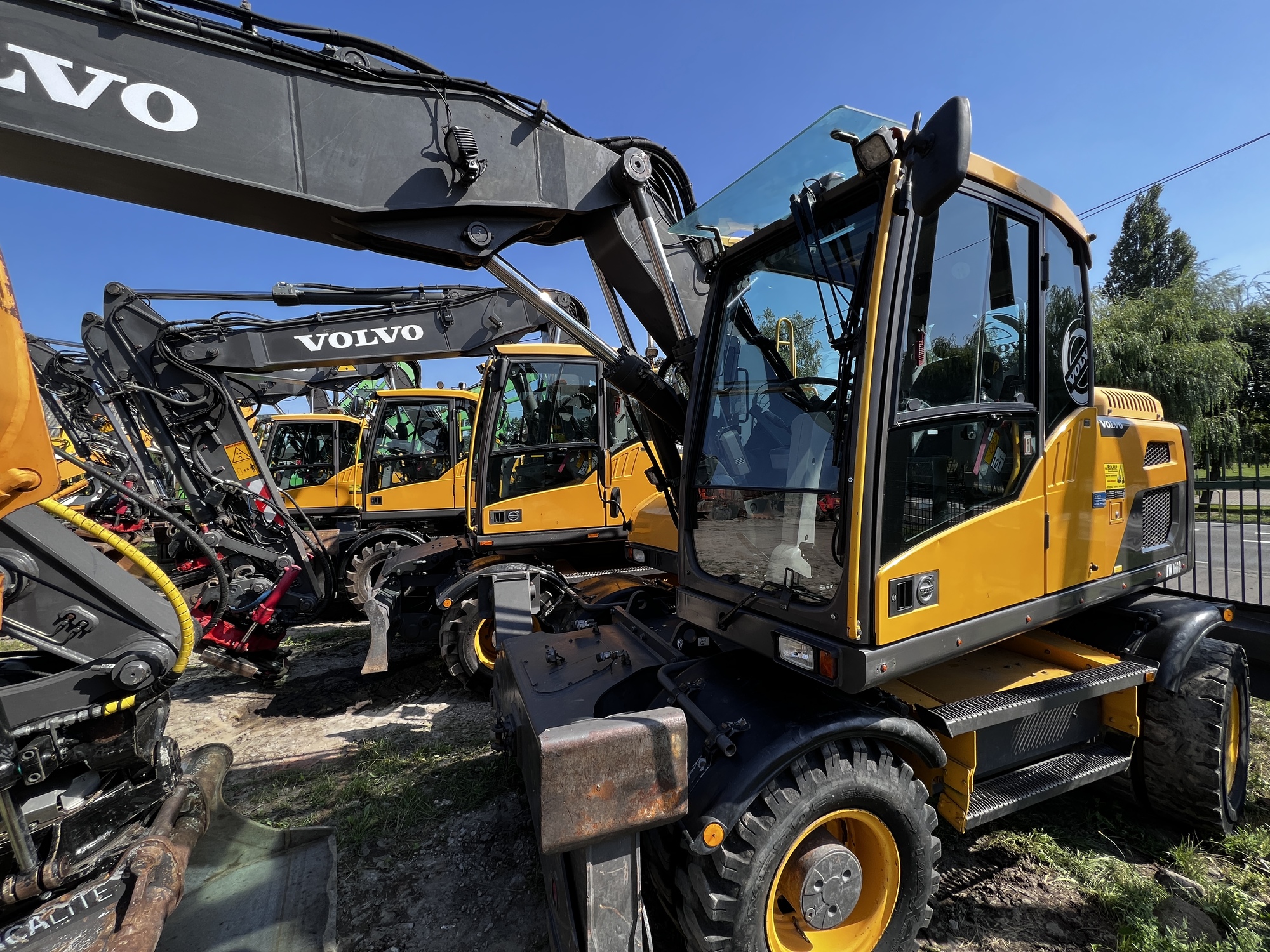 P.W. ROLPAP Romuald Pogorzelczyk - Materjali käitlemise seadmed JCB undefined: pilt 2