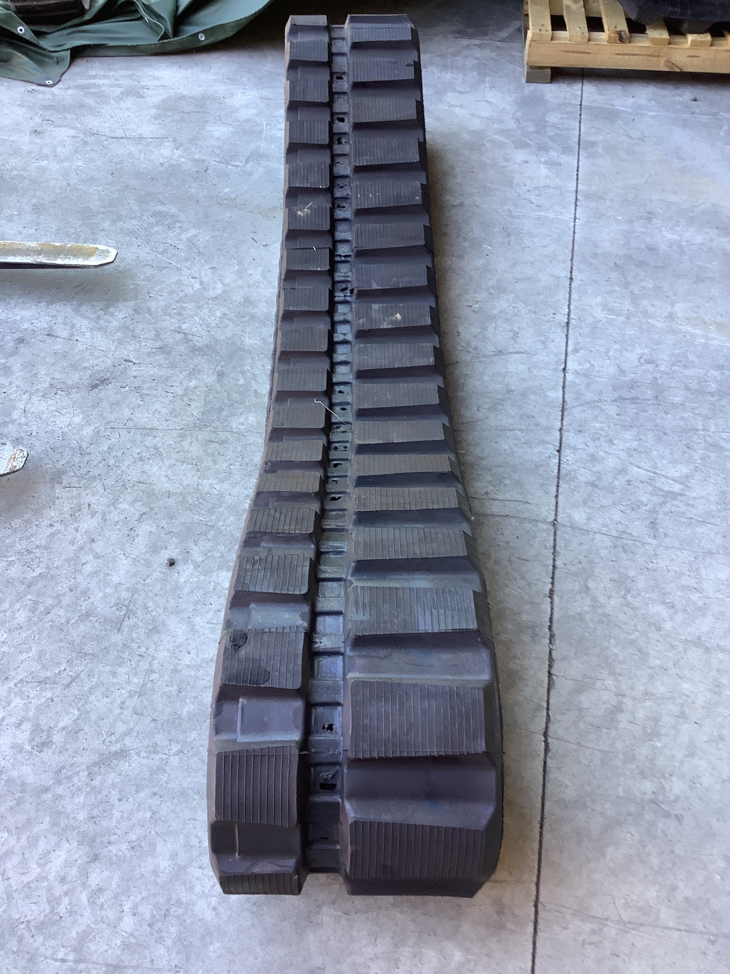 GLOBAL TRACK WAREHOUSE EUROPE GMBH undefined: pilt 9