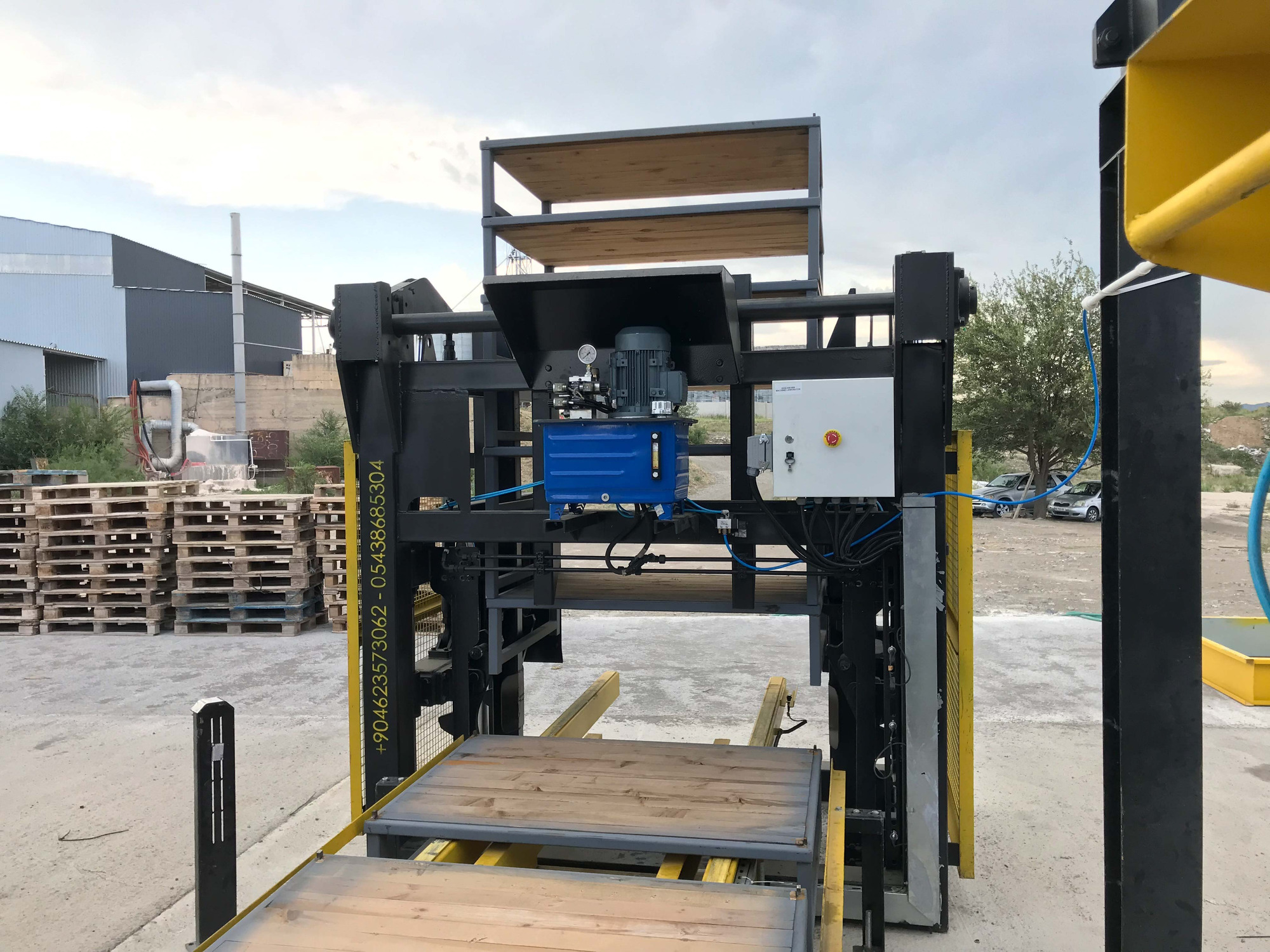 Beyazlı Group undefined: pilt 100