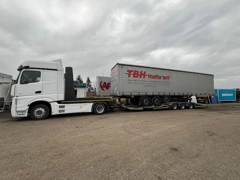 Truck Store Service SRL undefined: pilt 6