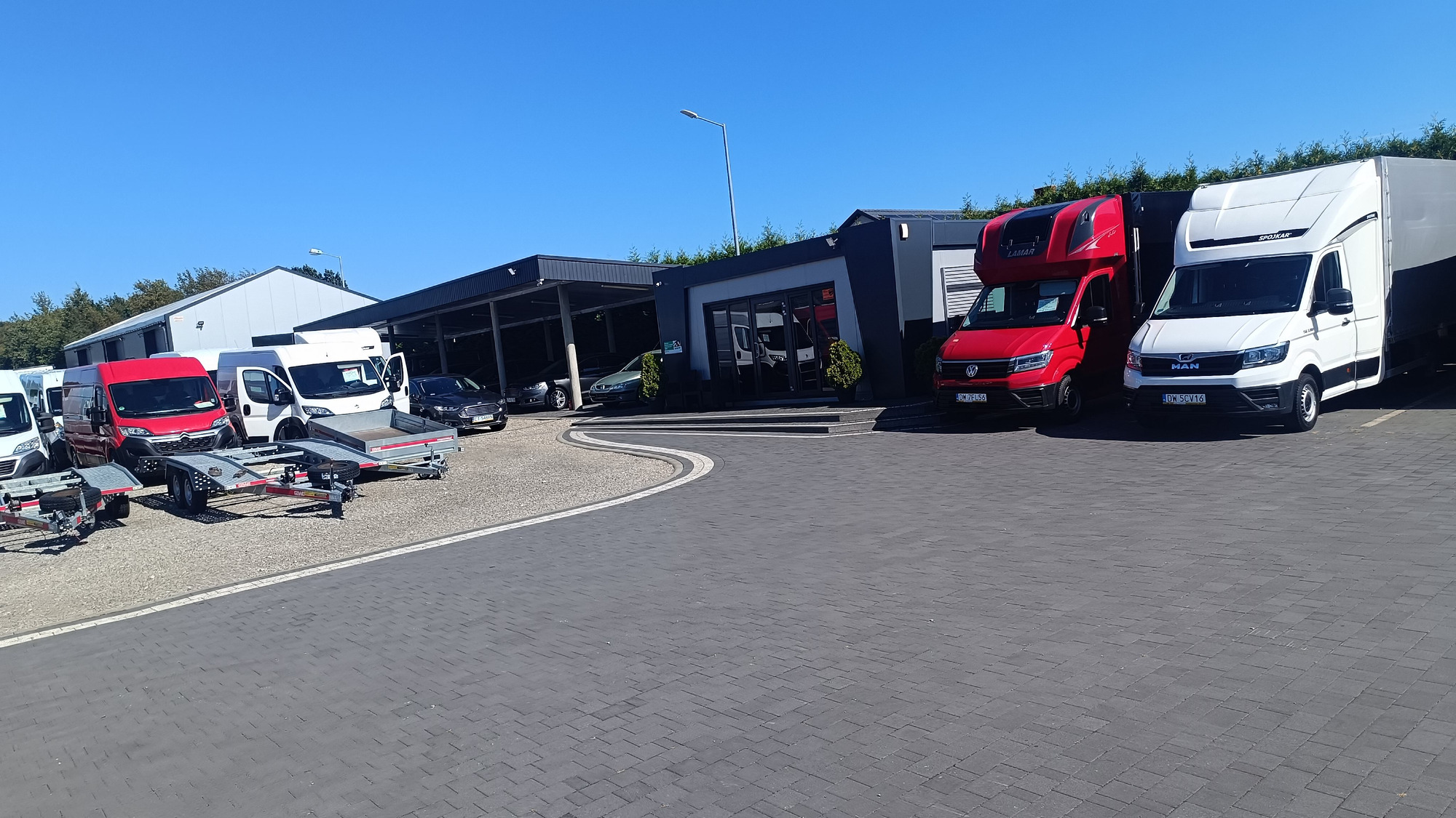 Zbigniew Stachera Przedsiębiorstwo Handlowo Usługowe "PLUS" - Tarbesõidukid undefined: pilt 3