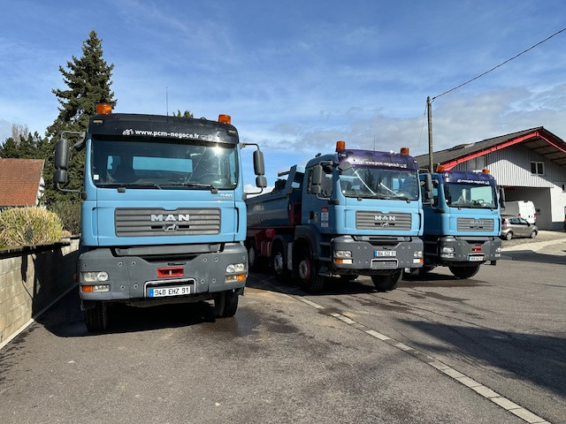 SARL P C M  undefined: pilt 18