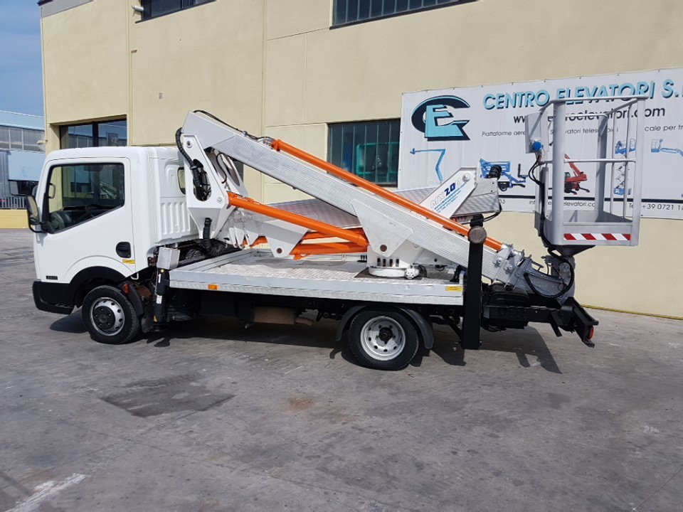 Centro Elevatori SRL - müügil olevad sõidukid undefined: pilt 6