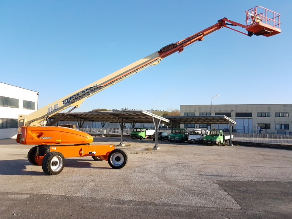 Centro Elevatori SRL - müügil olevad sõidukid undefined: pilt 10