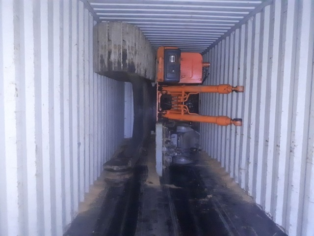 NEPHIN TRACTORS & MACHINERY LTD undefined: pilt 9