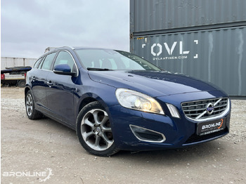 Auto VOLVO