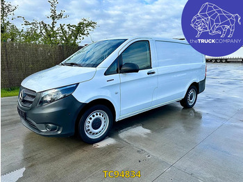 Väike kaubik MERCEDES-BENZ Vito 111