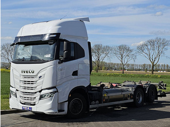 Iveco S-WAY AS260S46 LNG INT. STEERAXLE liising Iveco S-WAY AS260S46 LNG INT. STEERAXLE: pilt 2