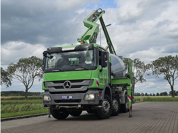 Betoonipump LIEBHERR