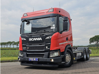 Konteinerveduk/ Tõstukiga veoauto SCANIA G 450