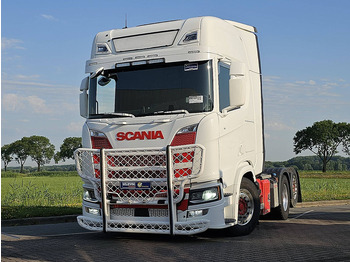 Sadulveok SCANIA R
