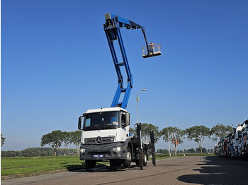 Veoauto MERCEDES-BENZ Antos