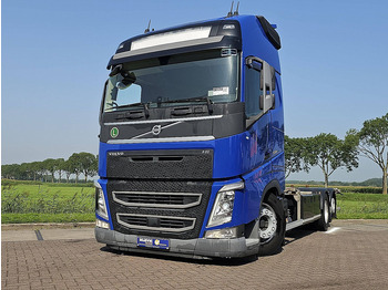 Konteinerveduk/ Tõstukiga veoauto VOLVO FH 500