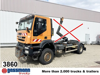 Kabiinišassiiga veoauto IVECO Trakker