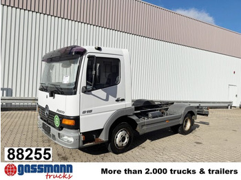 Kabiinišassiiga veoauto MERCEDES-BENZ Atego 815