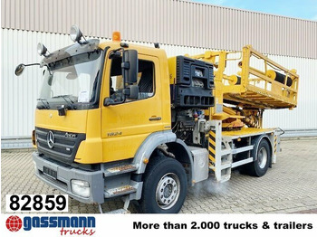 Veoautolt tõusev platvorm MERCEDES-BENZ Axor 1824