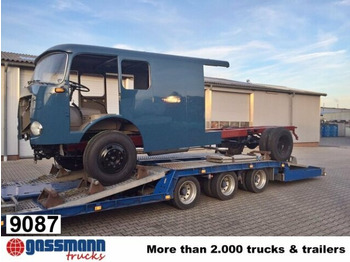 Treilerveoauto MERCEDES-BENZ LP