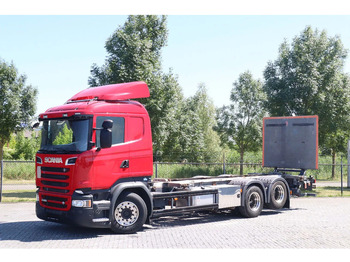 Kabiinišassiiga veoauto SCANIA R 580