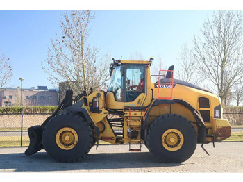 Rataslaadur VOLVO L180H