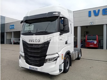 Sadulveok IVECO S-WAY