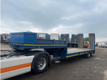 Madal platvormpoolhaagis CASTERA