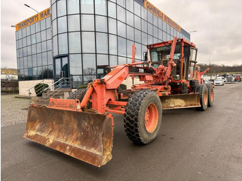 Teehöövel CATERPILLAR 120H