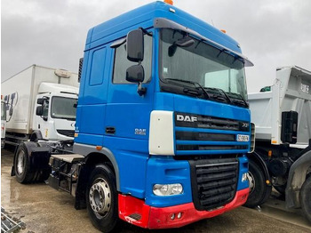Sadulveok DAF XF 105 460