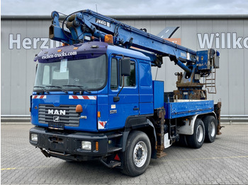 Kraanaga veoauto MAN 27.464