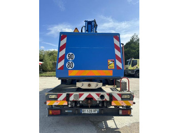 Veoautolt tõusev platvorm Iveco Eurocargo 100E18: pilt 3