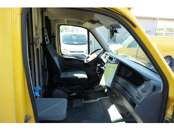 Interior photo 1: Tarbesõiduk furgoon IVECO Daily 35 S11 C30C AUTOMATIK KAMERA Regale LUFT D