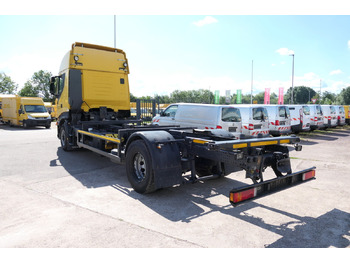 Konteinerveduk/ Tõstukiga veoauto IVECO Stralis 420