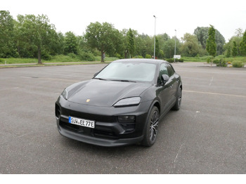 Maastur PORSCHE