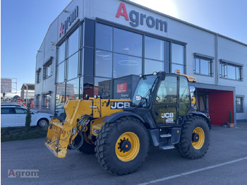 Teleskooplaadur JCB