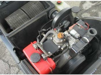 Tööstuslik kuivpühkimismasin Kärcher KM 100/100 RD: pilt 3