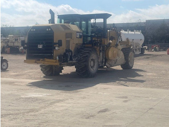 Pinnasetasandaja Caterpillar RM500: pilt 5