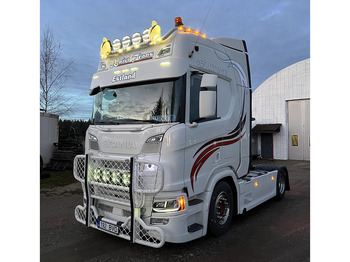 Sadulveok SCANIA R 450