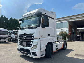 Sadulveok MERCEDES-BENZ Actros 1845