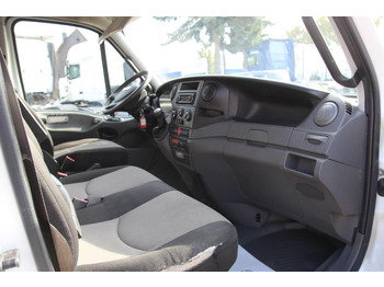 Veoautolt tõusev platvorm Iveco Daily 70-170   EEV  VDT-170-F  20 m  2 Pers.Korb: pilt 3