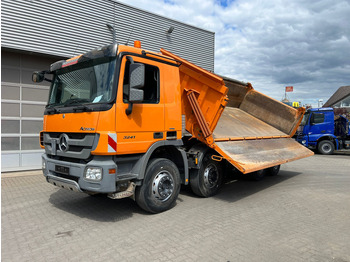Kallurauto MERCEDES-BENZ Actros 3241