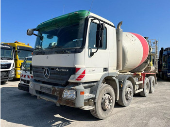 Autobetoonisegisti MERCEDES-BENZ Actros 3236