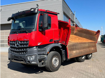 Kallurauto MERCEDES-BENZ Arocs 2648
