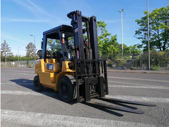 Gaasitõstuk CATERPILLAR GP