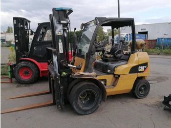 Gaasitõstuk CATERPILLAR GP