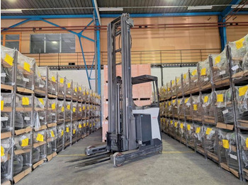 Lükandmastiga tõstuk UNICARRIERS