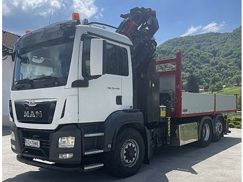 Kraanaga veoauto MAN