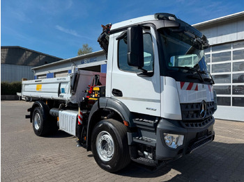 Kraanaga veoauto MERCEDES-BENZ Arocs 1832