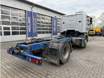 Tsisternauto Scania R 420 Tankwagen ADR Fahrgestell Retarder Volluft: pilt 3