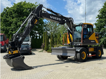 Ratastel ekskavaator VOLVO EWR150E